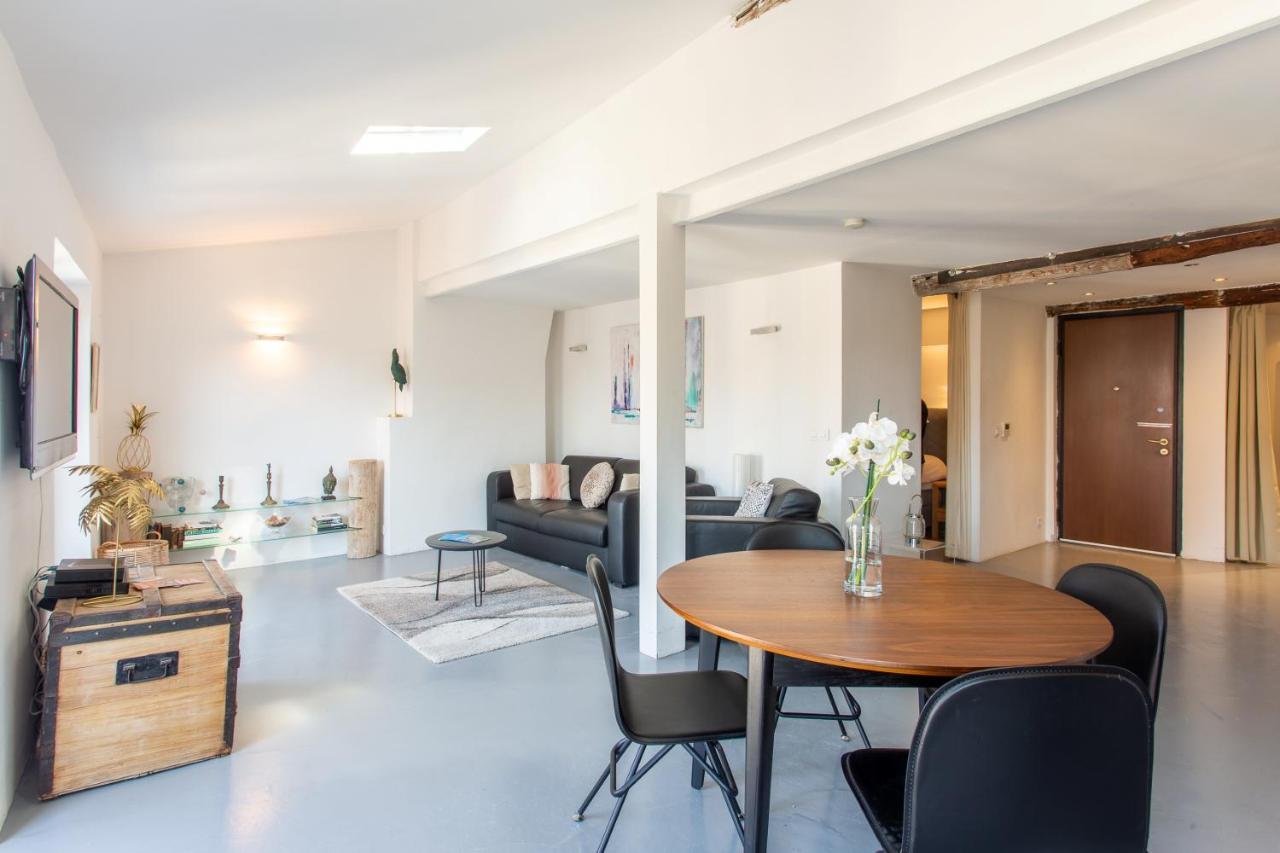 Ross 5- F2, Lumineux, Balcon, Loft, Clim, Vieux-Nice Exterior photo